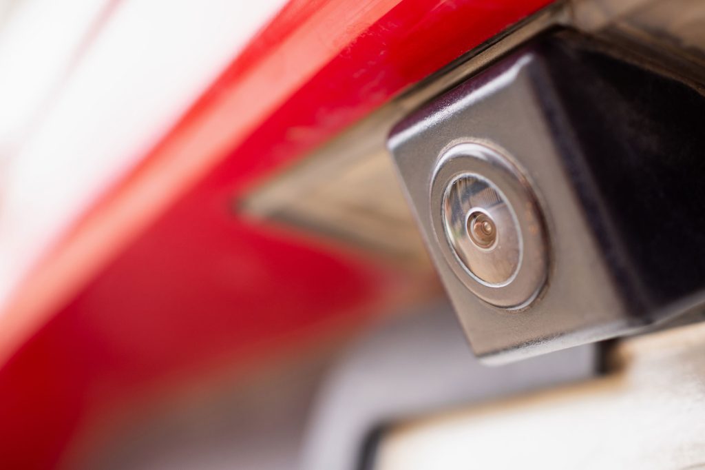 Reverse sensing backup camera for car